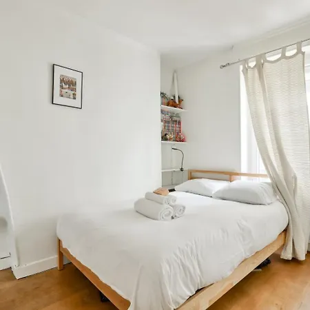 Superbe T2 Bien Equipe Pere Lachaise - Bastille Apartment *