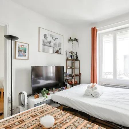Superbe T2 Bien Equipe Pere Lachaise - Bastille Appartamento *